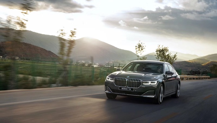 宝马全球掌门人更迭，齐普策8月16日起就任集团董事长