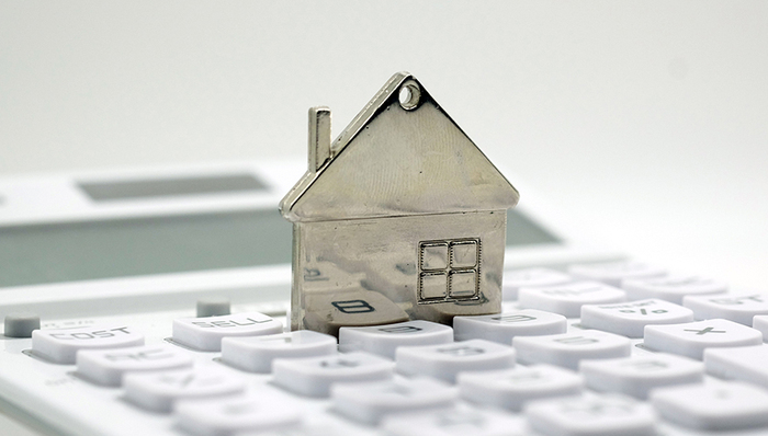 限售,楼市,强信号,调控政策,房地产信托融资,中原地产,售楼盘,三日游,售楼处,房企