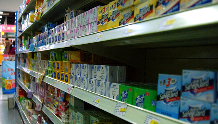 门禁,香皂,买短乘长,限售令,打油诗,外卖骑手