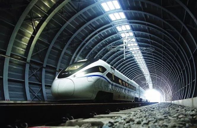 全球首例，高铁以“静音模式”穿越这里