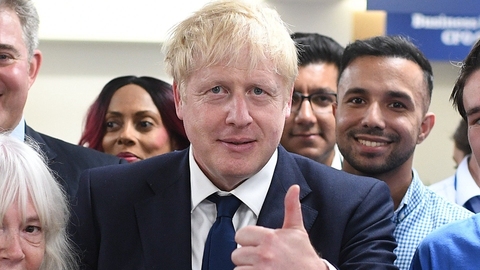 【人物】鲍里斯·约翰逊：从“造假”记者到亲民首相