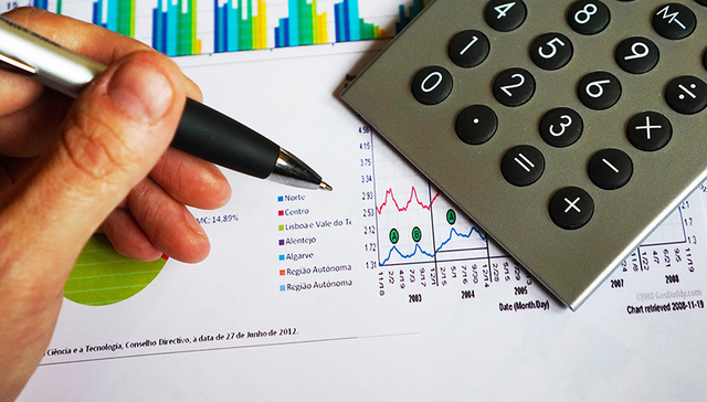 到2021年数字贸易进出口总额破400亿美元，上海发布全国首个行动方案