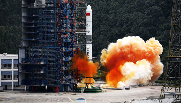 【界面晚报】第二届进博会已有61个国家确认参展 我国成功发射遥感三十号05组卫星