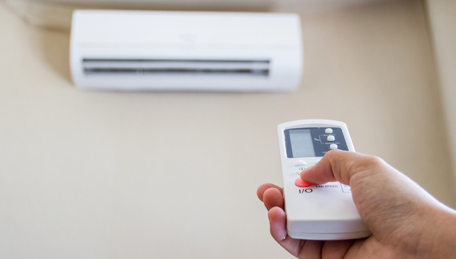 特朗普谈“逃离”白宫避暑：奥巴马搞的空调真不行