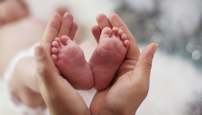 修订草案,审议,奖励扶助,人口与计划生育工作,我省,夫妻双方,人口总量,人口发展,条例草案,2019