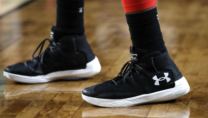 Under,Armour,财报,运动品牌