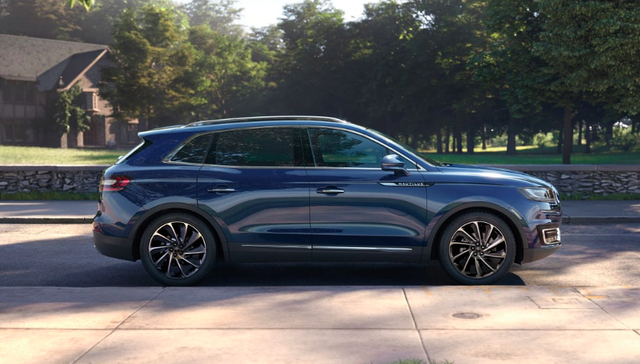 林肯的全景广告在朋友圈火了，为什么我们喜欢这种形式？