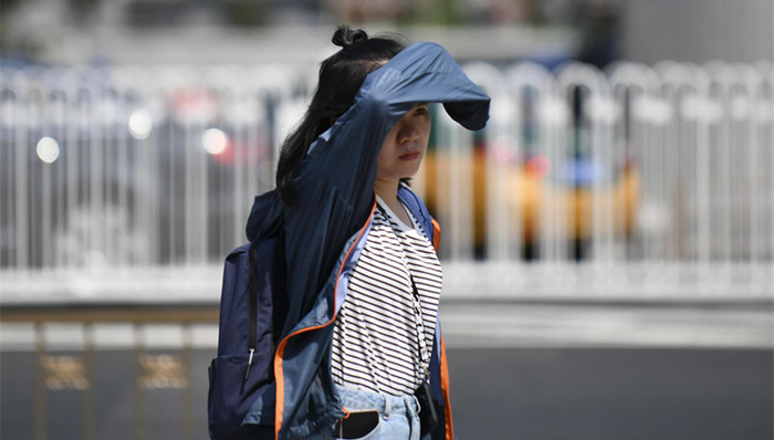 直通部委|气象局：8月部分地方仍可能出现“桑拿天” 人社部：妇女节儿童节逢周末不补假