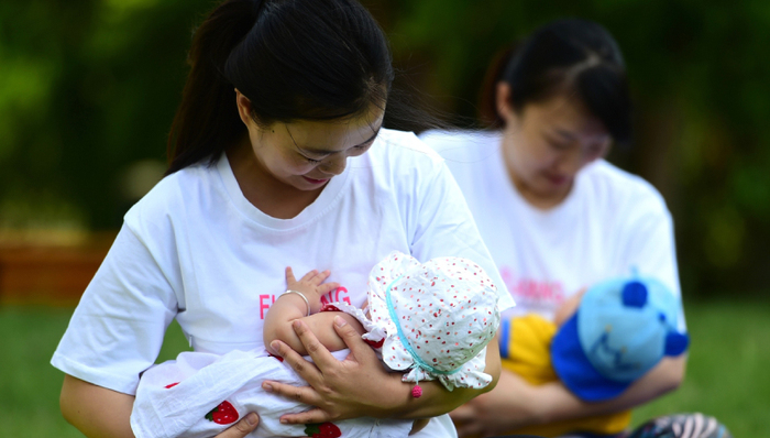 地方新闻精选 | 广州有望落地我国首部母乳喂养促进条例 广西立法禁止动车上使用自热食品