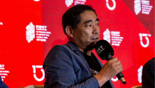 【专访】编剧述平：希望片方能像对待演员一样对编剧