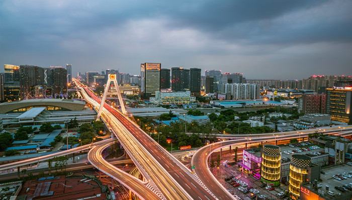 四川车险启动缴费实名认证，一名投保人最多可为3辆车投保