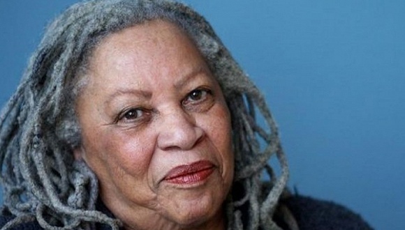 逝者,外国文学,种族问题