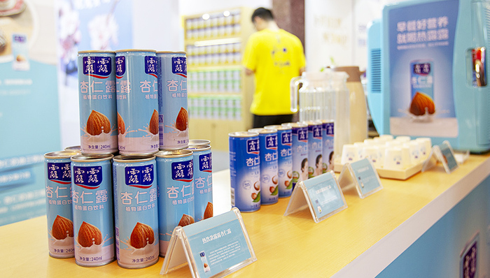 承德露露,现金流