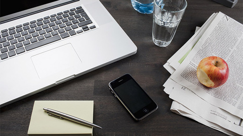 十亿收购案尘埃落定，苹果的芯片战事走向终局了吗？