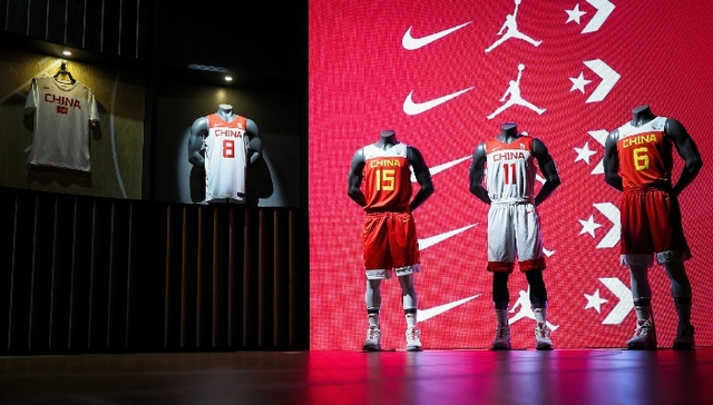 合作进入新十年，耐克发布中国男篮世界杯球衣和战靴