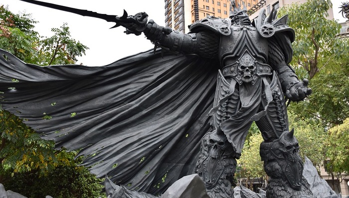 动视暴雪第二季度收入同比下降至14亿美元，寄望下半年增长