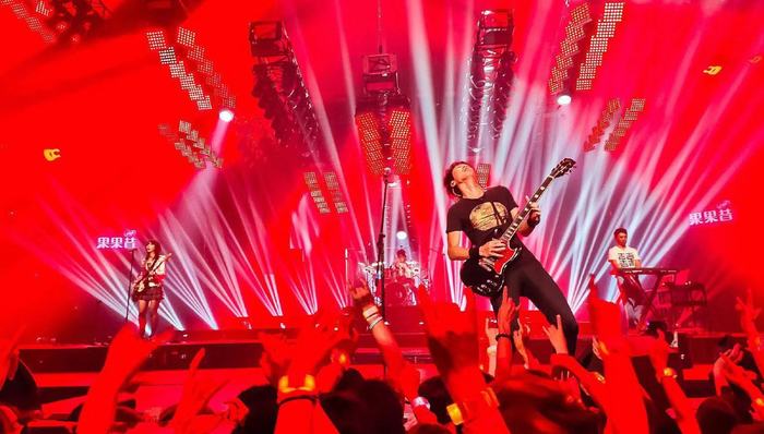 【文娱早报】电影《九层妖塔》侵权案二审改判 《乐队的夏天》收官，新裤子登积分排名榜首