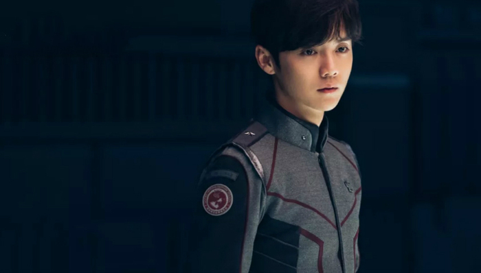 娱乐圈,流量,鹿晗,上海堡垒,票房