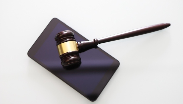 男子两次强奸未成年少女领刑4年，“获谅解”能从轻处罚吗？