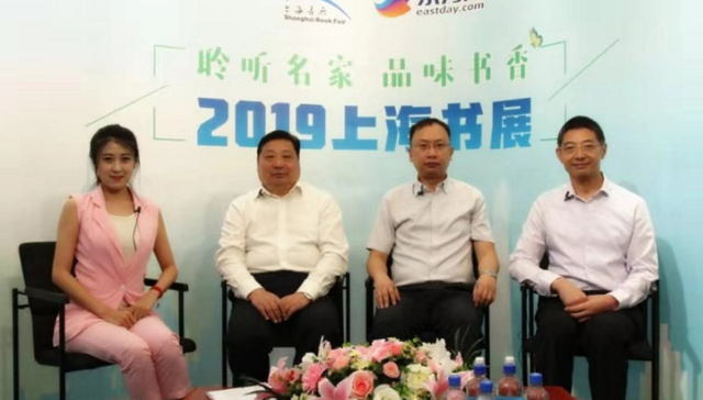 辞海,汉语辞书,iPad,现代汉语词典,中国大百科全书,新华字典,辞源,汉语大词典,老师,英汉大词典