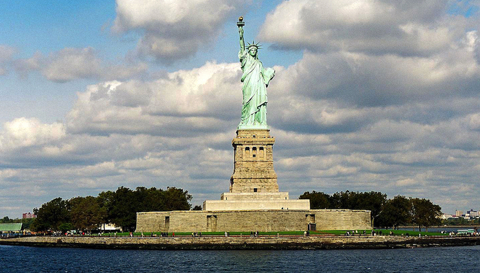 自由女神,移民,铭文,绿卡,福利,拉丁美洲