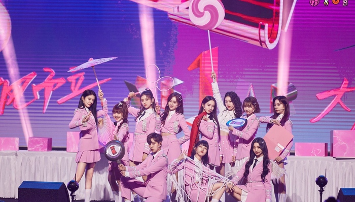 偶像,少女,圈层化,粉丝,偶像团体,女团,推官,综艺,控诉,百分九少年