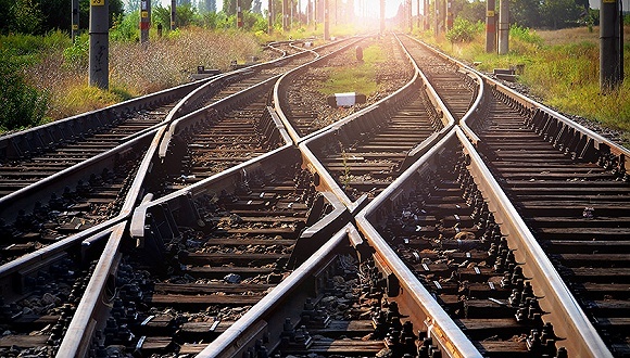 改变西部格局，抱团出海谁领航？