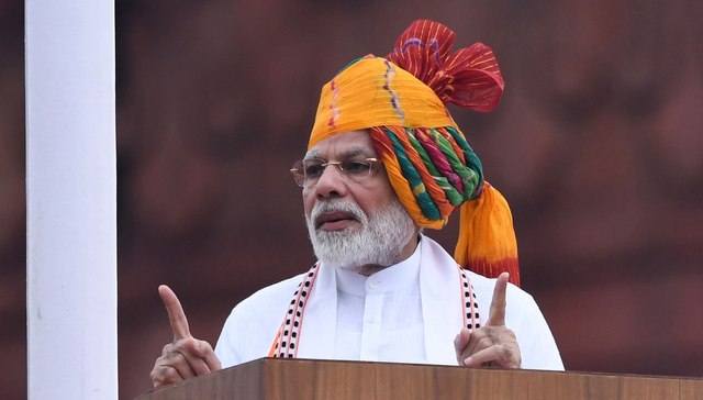 莫迪独立日讲话为废除克什米尔地位辩护，宣布设立国防参谋长