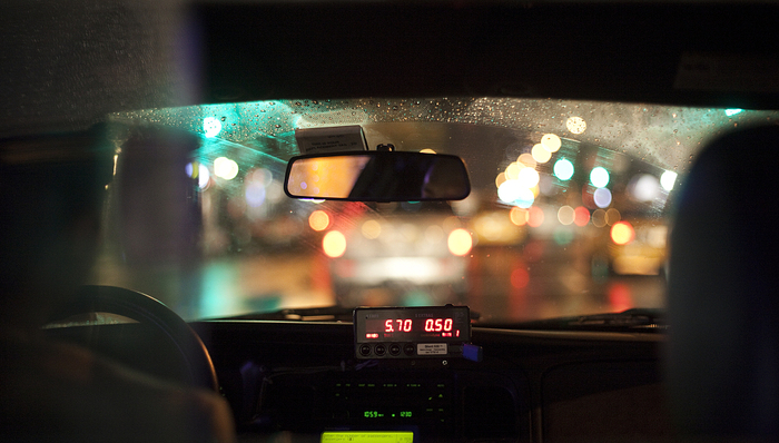 对哈尔滨北站“黑车”失控漏管、查处不力，多人被通报受处分