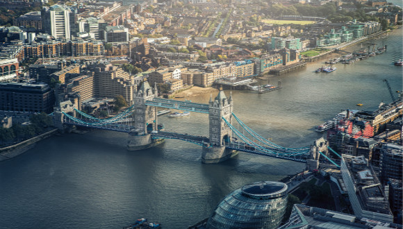 英国大停电，是新能源大量替代传统火电惹的祸