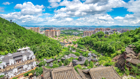 【深度】江西富豪王再兴卖壳，“梅州帮”老板组团接盘