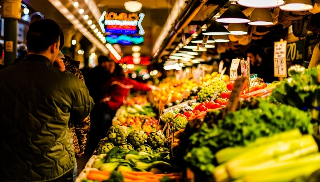 这家公司瞄准的社区无人售货机，会是无人零售的新出路吗？