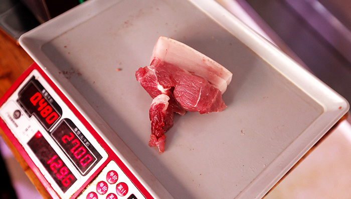 【界面早报】国务院要求稳定生猪生产和猪肉保供稳价 上交所介绍科创板开市首月情况