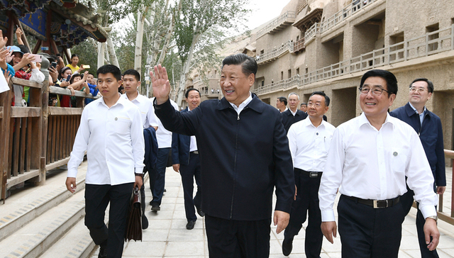 习近平：坚定信心开拓创新真抓实干，团结一心开创富民兴陇新局面