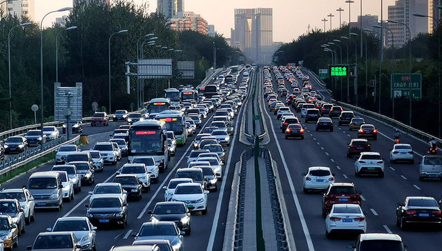 禁售燃油车将成真？工信部二度表态“制定燃油车退出时间表”