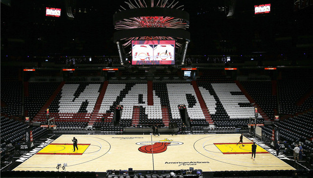 【体育晚报】CBA联盟公布新赛季赛程 韦德入选名人堂董事会