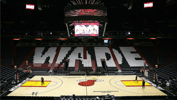 【体育晚报】CBA联盟公布新赛季赛程 韦德入选名人堂董事会