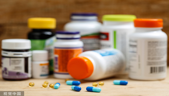 上半年维生素价格走低，浙江医药与新和成盈利大幅缩水