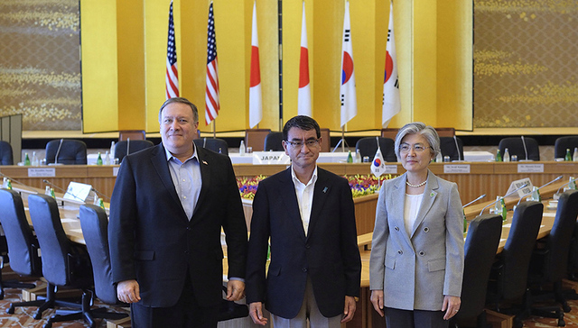 韩废“军情协定”动摇美日韩同盟，美领导地位遭削弱