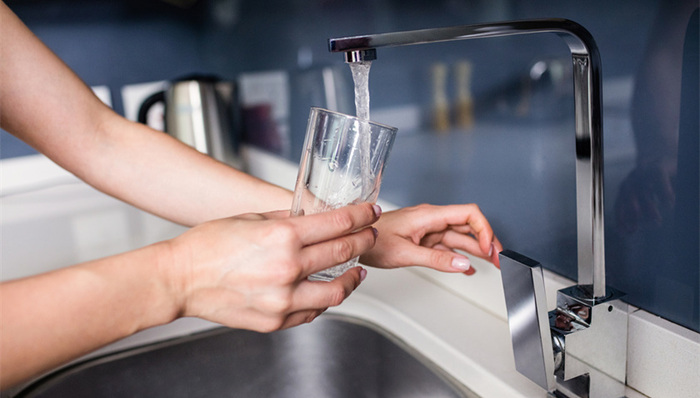 直通部委|财政部：水资源试点费改税不会增加个人负担 税务总局将设全国电子发票公共服务平台