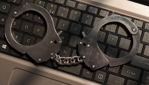 起底民间借贷官商利益链