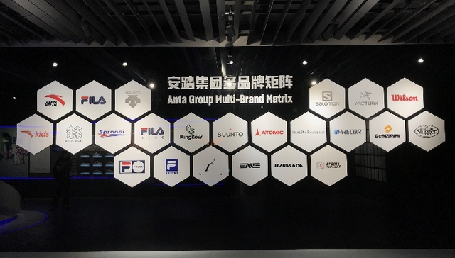 安踏多品牌战略2.0：收购Amer Sports独立运营，FILA营收头牌倒计时