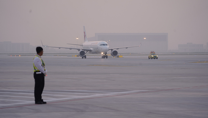 大兴机场第二阶段试飞验证低能见度起降，将有助提高航班准点率
