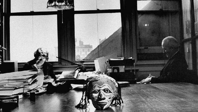 是心态开放还是缺乏共识：文化相对主义是如何被珍视和鄙视的？