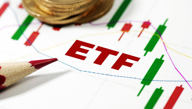 首批商品期货ETF来了！华夏大成建信拔得头筹，ETF竞争又一新蓝海？