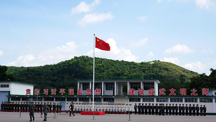 【界面早报】解放军驻香港部队组织第22次轮换 全面推开国资划转社保基金操作性文件即将出台