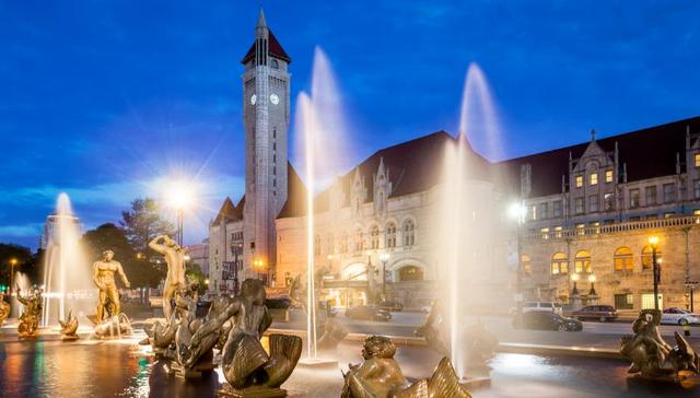 行业竞争加剧，三亚酒店上半年营收压力陡增