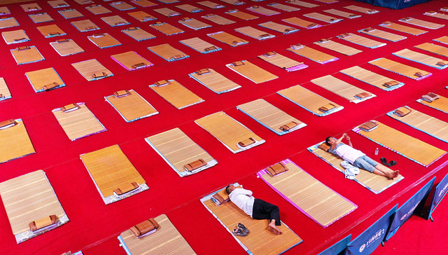 【一周环球掠影】亚马孙雨林大火仍在持续燃烧 处暑离开，开学季到来