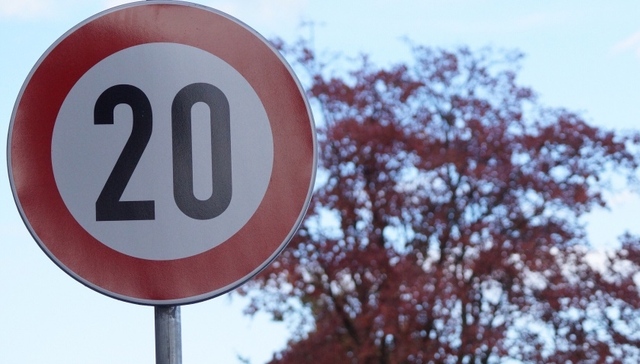 深圳拟规定60公里以下超速行为不予处罚，处罚放宽如何保障安全性？