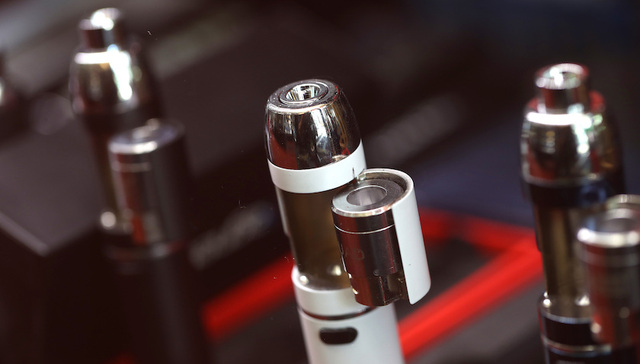 电子烟,肺病,大麻,尼古丁